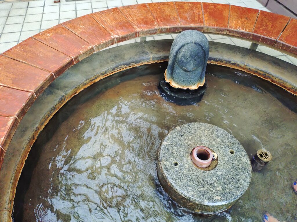 男鹿温泉の足湯